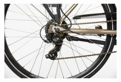 Vélo De Ville Électrique Mixte Bicyklet Claude Shimano Tourney 7V 500 Wh 700 Mm Beige Marron -Magasin Vélos de Ville unnamed file 1050