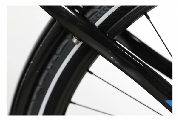 Produit Reconditionné - Vélo De Ville Électrique BH Atom City Wave Shimano Acera 8V 500 Wh 700 Mm Noir 5 Produit Reconditionné - Vélo De Ville Électrique BH Atom City Wave Shimano Acera 8V 500 Wh 700 Mm Noir – Image 3