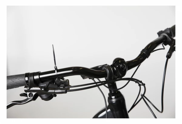 Produit Reconditionné - Vélo De Ville Électrique BH Atom City Wave Shimano Acera 8V 500 Wh 700 Mm Noir 8 Produit Reconditionné - Vélo De Ville Électrique BH Atom City Wave Shimano Acera 8V 500 Wh 700 Mm Noir – Image 6