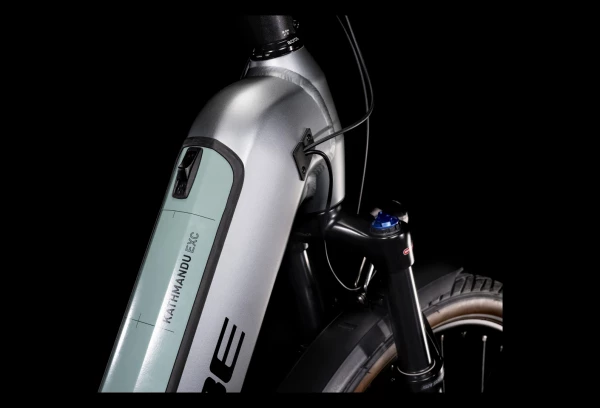 Vélo De Ville Électrique Cube Kathmandu Hybrid EXC 750 Easy Entry Shimano Deore 12V 750 Wh 700 Mm Gris Vert 2022 5 Vélo De Ville Électrique Cube Kathmandu Hybrid EXC 750 Easy Entry Shimano Deore 12V 750 Wh 700 Mm Gris Vert 2022 – Image 3