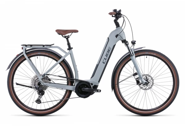 Vélo De Ville Électrique Cube Touring Hybrid Pro 625 Easy Entry Shimano Deore 11V 625 Wh 700 Mm Gris Metallic 2022 13 Vélo De Ville Électrique Cube Touring Hybrid Pro 625 Easy Entry Shimano Deore 11V 625 Wh 700 Mm Gris Metallic 2022 – Image 11