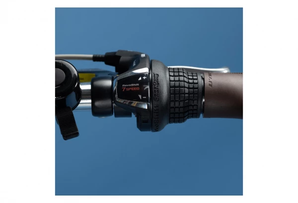 Vélo De Ville Électrique Elops 900 E Shimano Altus 7V 417 Wh 700 Mm Bleu Marine 2022 9 Vélo De Ville Électrique Elops 900 E Shimano Altus 7V 417 Wh 700 Mm Bleu Marine 2022 – Image 7