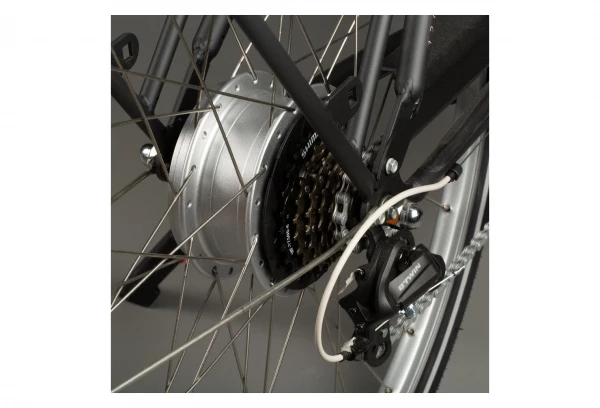 Vélo De Ville Électrique Elops 120 E MicroSHIFT 6V 313 Wh 700 Mm Noir 2022 6 Vélo De Ville Électrique Elops 120 E MicroSHIFT 6V 313 Wh 700 Mm Noir 2022 – Image 4