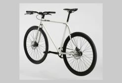 Fixie Fluide Disk 2022 Blanc 18 Fixie Fluide Disk 2022 Blanc -Magasin Vélos de Ville unnamed file 1658