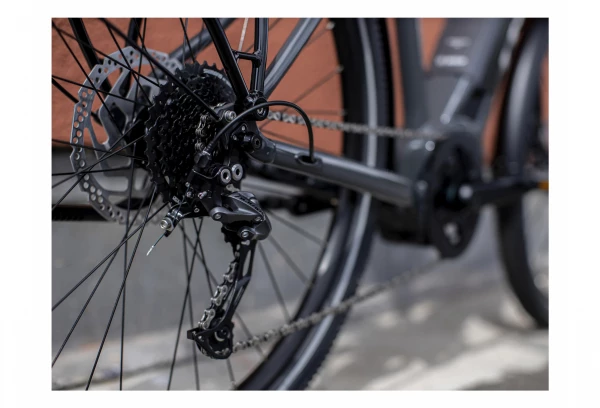 Vélo De Ville Electrique Trek Allant+ 5 27.5'' 500wh Shimano 9V Solid Charcoal 2021 10 Vélo De Ville Electrique Trek Allant+ 5 27.5'' 500wh Shimano 9V Solid Charcoal 2021 – Image 8