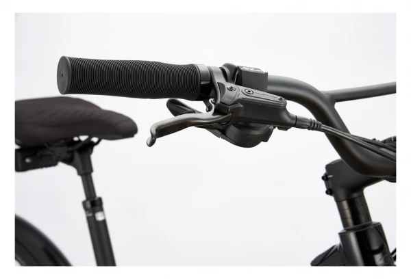 Vélo De Ville Electrique Cannondale Treadwell Neo EQ Remixte 650b Shimano Acera 9V Noir 6 Vélo De Ville Electrique Cannondale Treadwell Neo EQ Remixte 650b Shimano Acera 9V Noir – Image 5