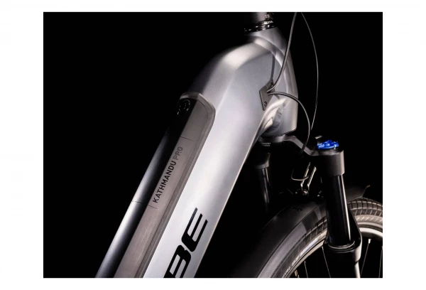 Vélo De Ville Électrique Cube Kathmandu Hybrid Pro 625 Shimano Deore 11V 625 Wh 700 Mm Gris Flash 2022 5 Vélo De Ville Électrique Cube Kathmandu Hybrid Pro 625 Shimano Deore 11V 625 Wh 700 Mm Gris Flash 2022 – Image 3