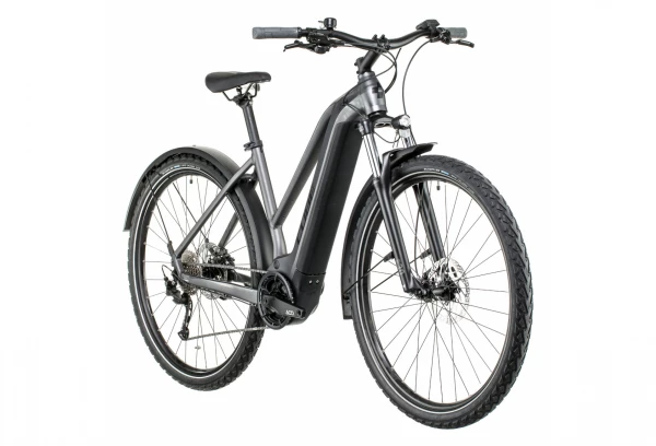 VTC Électrique Cube Nuride Hybrid Performance 625 Allroad Trapeze Shimano Alivio 9V 625 Wh 700 Mm Gris Graphite 2022 4 VTC Électrique Cube Nuride Hybrid Performance 625 Allroad Trapeze Shimano Alivio 9V 625 Wh 700 Mm Gris Graphite 2022 – Image 2