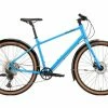 Vélo De Ville Fitness Kona Dew Deluxe Shimano Deore 11V 650b Gloss Azure 2022 1 Vélo De Ville Fitness Kona Dew Deluxe Shimano Deore 11V 650b Gloss Azure 2022 -Magasin Vélos de Ville unnamed file 440