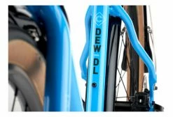 Vélo De Ville Fitness Kona Dew Deluxe Shimano Deore 11V 650b Gloss Azure 2022 15 Vélo De Ville Fitness Kona Dew Deluxe Shimano Deore 11V 650b Gloss Azure 2022 -Magasin Vélos de Ville unnamed file 445