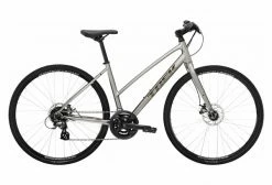 Vélo De Ville Sportif Trek FX 1 Stagger Shimano Tourney / Altus 8V 700 Mm Gris 2022