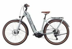Vélo De Ville Électrique Cube Touring Hybrid Pro 625 Easy Entry Shimano Deore 11V 625 Wh 700 Mm Gris Lunar 2022 -Magasin Vélos de Ville unnamed file 808