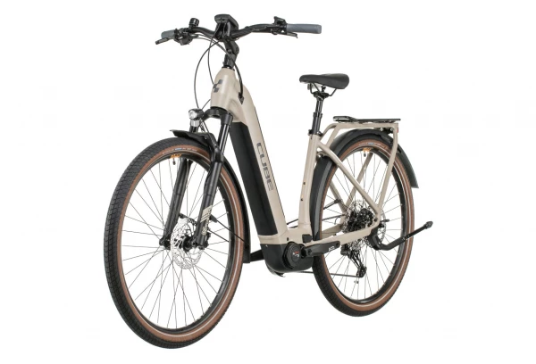 Vélo De Ville Électrique Cube Kathmandu Hybrid Pro 625 Easy Entry Shimano Deore 11V 625 Wh 700 Mm Beige Desert 2022 5 Vélo De Ville Électrique Cube Kathmandu Hybrid Pro 625 Easy Entry Shimano Deore 11V 625 Wh 700 Mm Beige Desert 2022 – Image 3