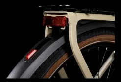 Vélo De Ville Électrique Cube Kathmandu Hybrid Pro 625 Easy Entry Shimano Deore 11V 625 Wh 700 Mm Beige Desert 2022 19 Vélo De Ville Électrique Cube Kathmandu Hybrid Pro 625 Easy Entry Shimano Deore 11V 625 Wh 700 Mm Beige Desert 2022 -Magasin Vélos de Ville unnamed file 832