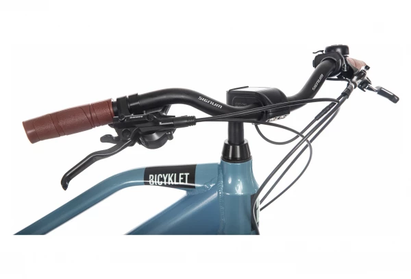 Vélo De Ville Électrique Bicyklet Camille Shimano Acera/Altus 8V 504 Wh 700 Mm Bleu 8 Vélo De Ville Électrique Bicyklet Camille Shimano Acera/Altus 8V 504 Wh 700 Mm Bleu – Image 6